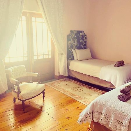 Lord Carnarvon Guesthouse エクステリア 写真
